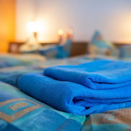 Piccolo By Interhome 木屋