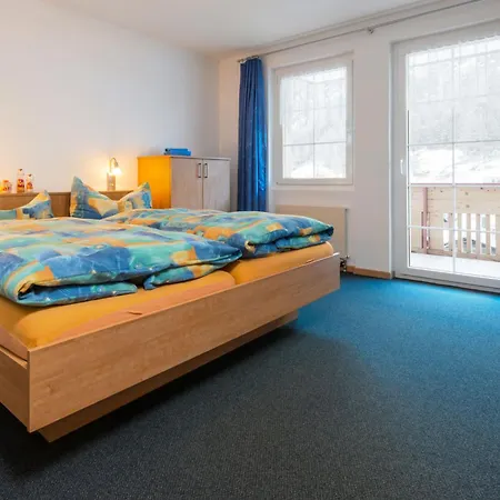 Piccolo By Interhome Saas-Grund