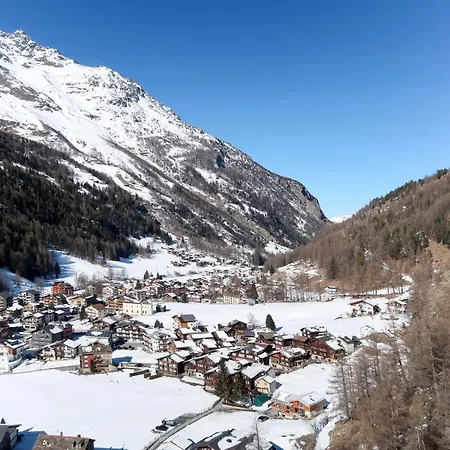 Chalé Piccolo By Interhome